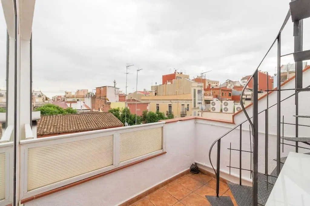 Bebarceloner Sant Andreu Apartments - Attic With Terrace